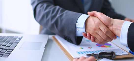 gdzie kupić oprogramowanei comarch erp? Kupno systemu ERP : licencje: stacjonarnie i w chmurze, model usługowy