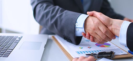 gdzie kupić oprogramowanei comarch erp? Kupno systemu ERP : licencje: stacjonarnie i w chmurze, model usługowy